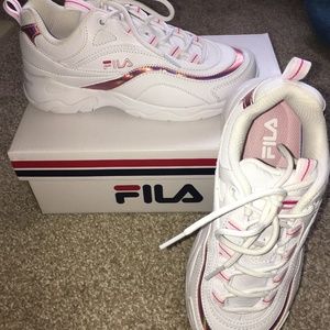 FILA Ray Holographic Prism White/Pink Sneakers NEW